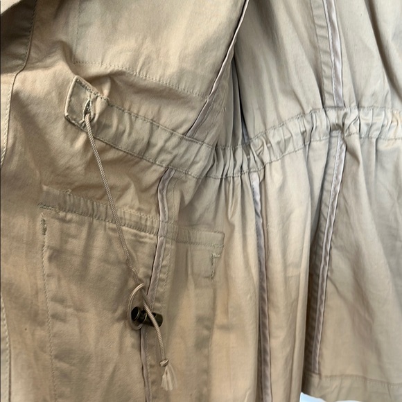 NWOT- Tan Adjustable Utility Jacket with Rhinestone Detail - Picture 10 of 12